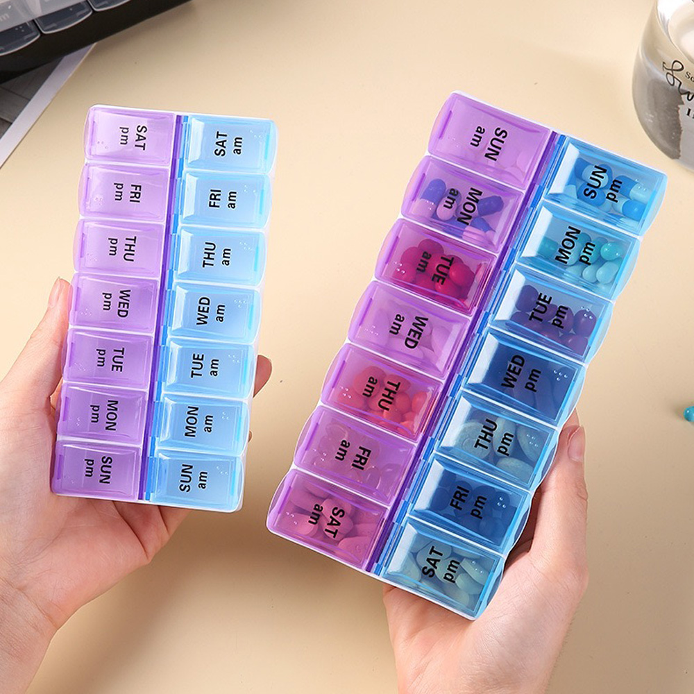 Travel Accessories Us - 14개의 칸막이가 있는 독립형 알약 케이스